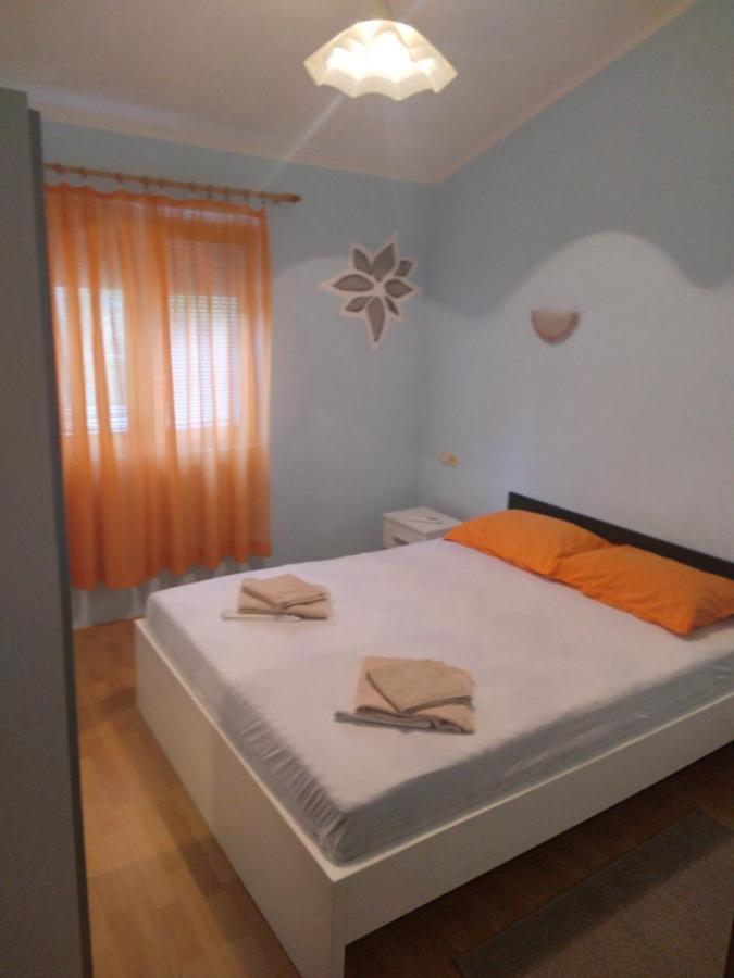 Apartments Dvije Palme Sibenik Ngoại thất bức ảnh