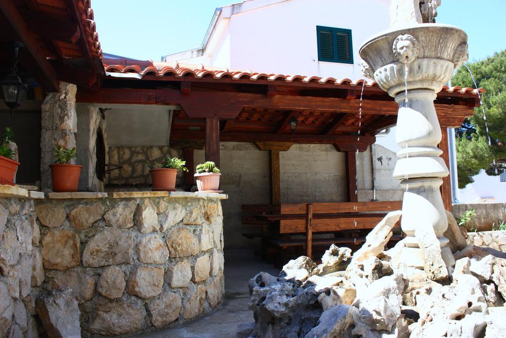 Apartments Dvije Palme Sibenik Ngoại thất bức ảnh