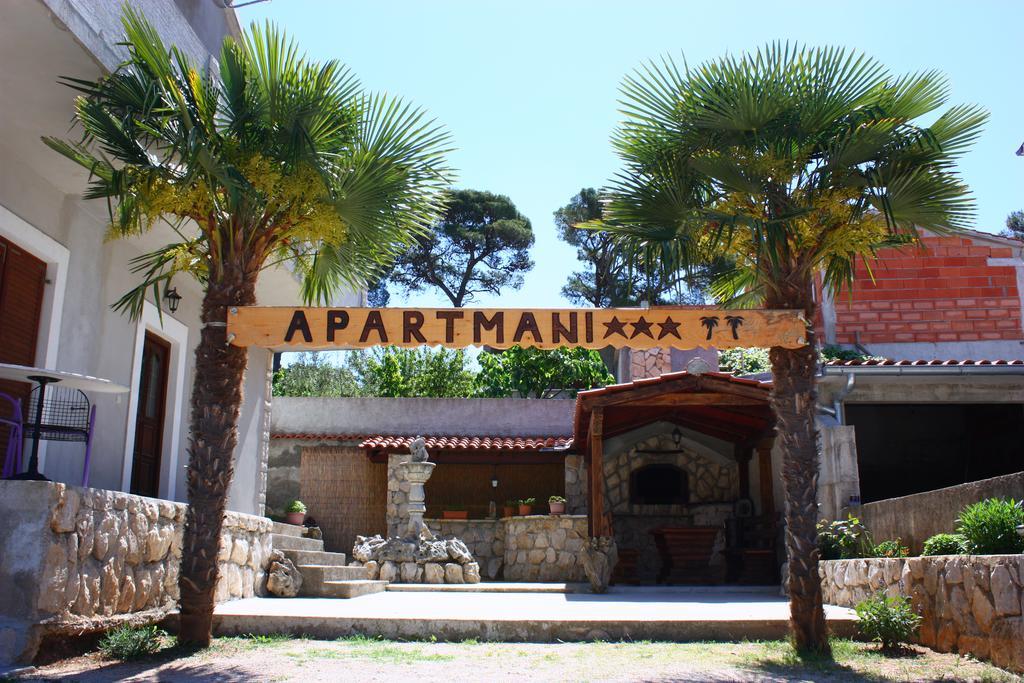 Apartments Dvije Palme Sibenik Ngoại thất bức ảnh